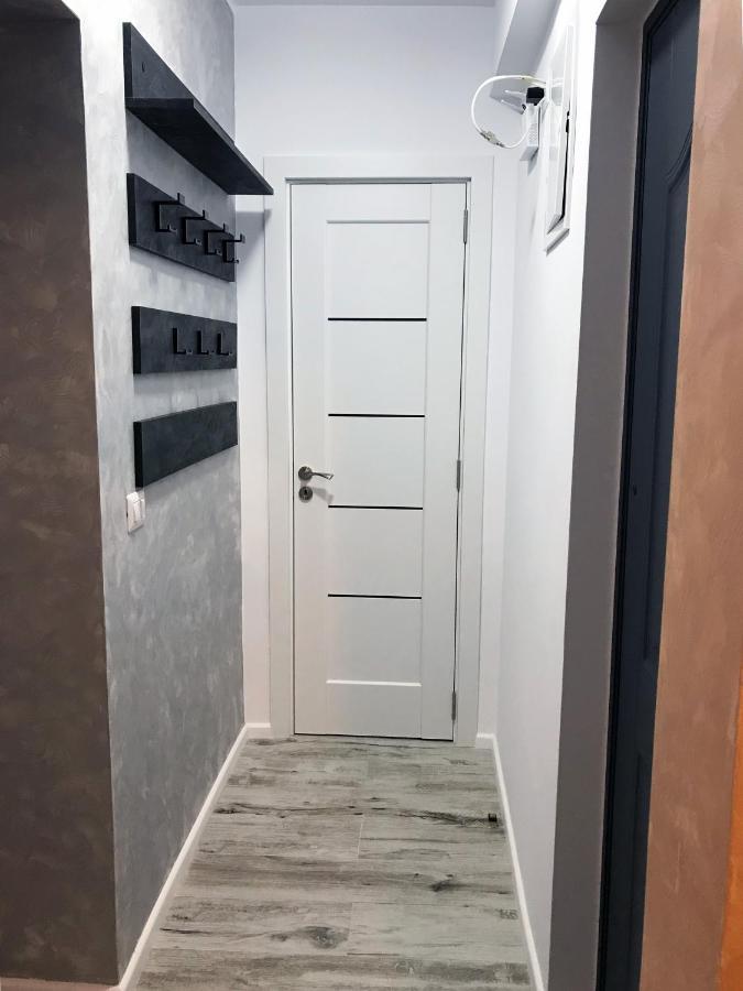 Homely Apartment Сучеава Екстериор снимка